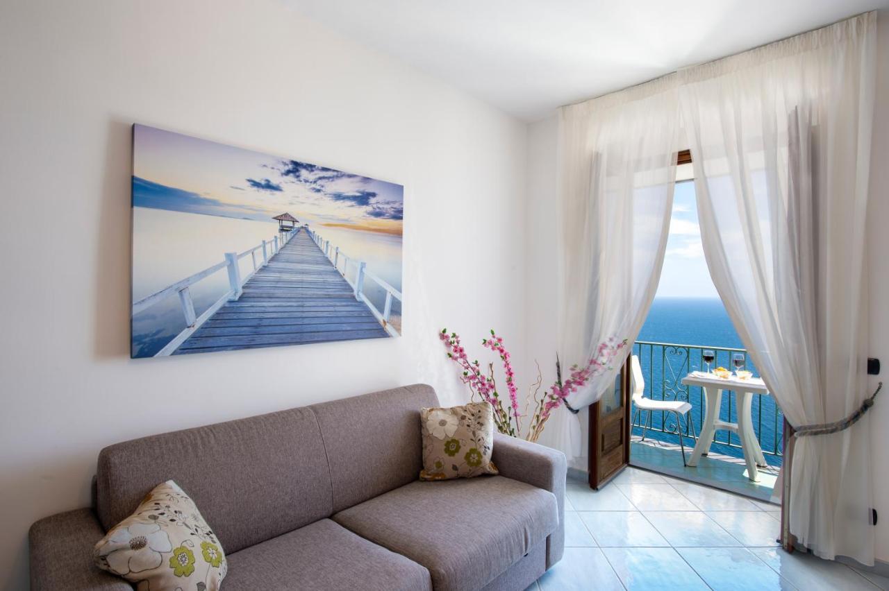 Moressas In Praiano Εξωτερικό φωτογραφία