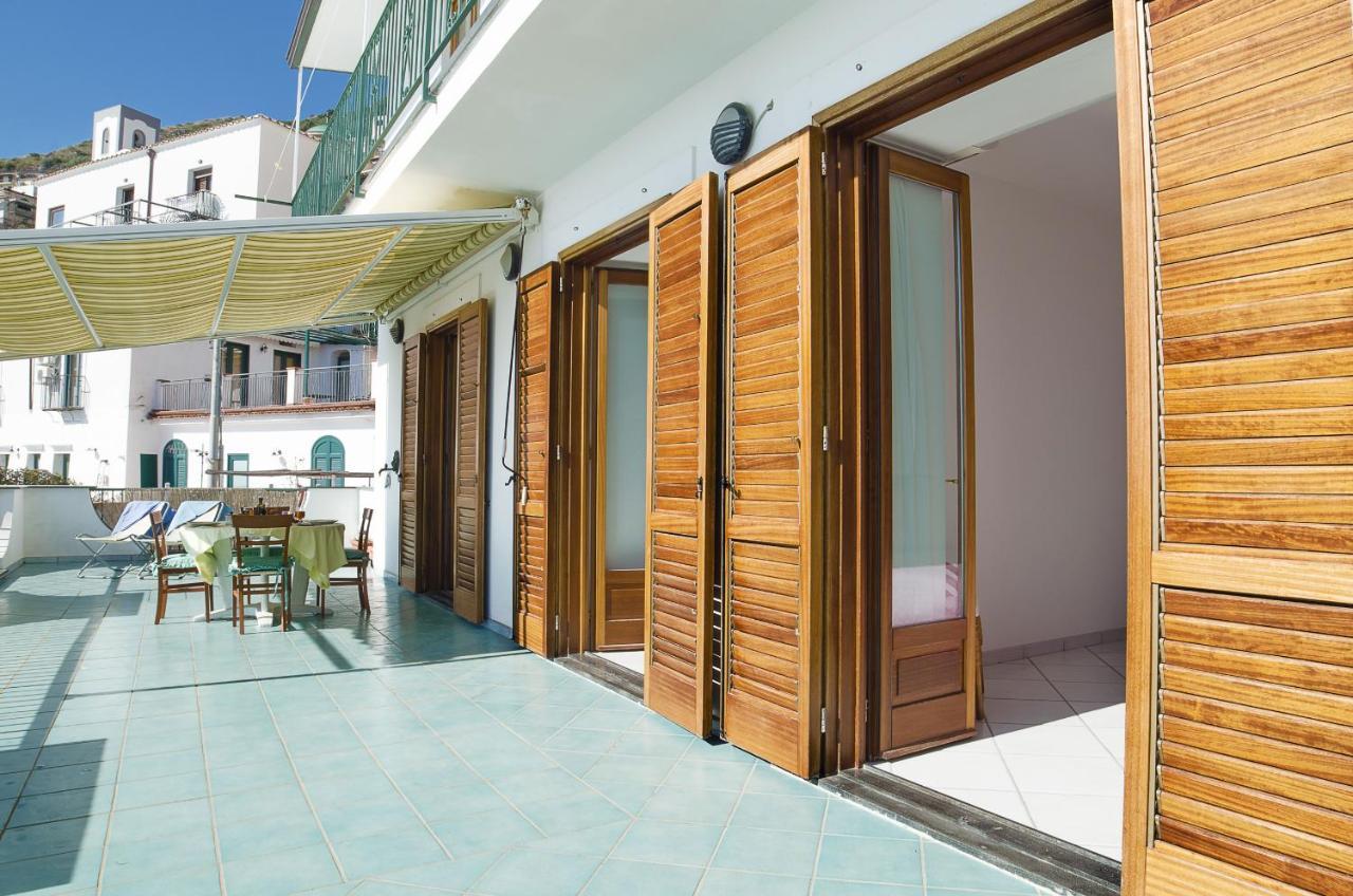 Moressas In Praiano Εξωτερικό φωτογραφία